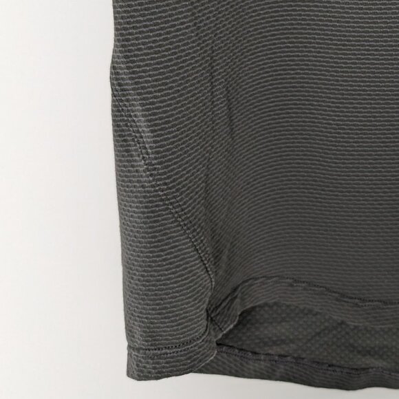 Lululemon - Men's Short Sleeve - Picture 4 of 7